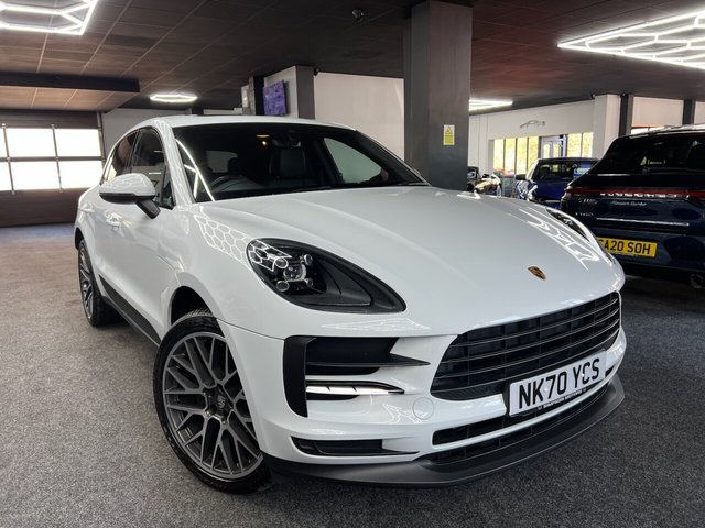 2020 PORSCHE MACAN 2.0T SUV 5DR PETROL PDK 4WD EURO 6 S S 245 PS... photo