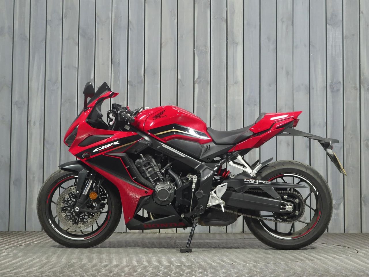 HONDA CBR650R