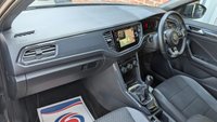 USED 2019 19 VOLKSWAGEN T-ROC 1.6 TDI R-Line SUV 5dr Diesel Manual Euro 6 (s/s) (115 ps) *** DIGITAL DASH - SAT NAV - ADAPTIVE CRUISE ***