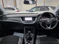 USED 2018 68 VAUXHALL GRANDLAND X 1.2 Turbo Sport Nav SUV 5dr Petrol Manual Euro 6 (s/s) (130 ps) Satellite Navigation - Car Play - 1 Previous Owner