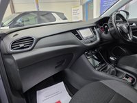 USED 2018 68 VAUXHALL GRANDLAND X 1.2 Turbo Sport Nav SUV 5dr Petrol Manual Euro 6 (s/s) (130 ps) Satellite Navigation - Car Play - 1 Previous Owner