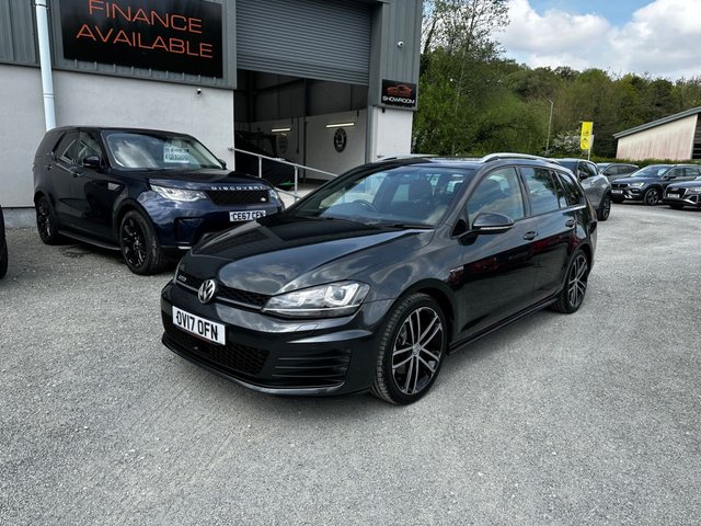 View our VOLKSWAGEN GOLF