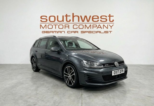 View our VOLKSWAGEN GOLF