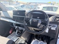 USED 2024 74 TOYOTA PROACE White 2.0D Icon LWB panel van, 9,900 miles, Euro 6, 6-Speed manual, A/C, Sat Nav, Cruise, 10in Display, Bluetooth. Plus VAT @ 20%! This 2024 Toyota ProAce 2.0D Icon Long Panel Van LWB Euro 6 6dr presents an exceptional opportunity with its remarkably low mileage of just 9900 miles, a significant advantage for a vehicle of its registration year. This one owner van, finished in the Icon trim, is powered by an efficient 2.0 litre diesel engine delivering 143 bhp and meets Euro 6 emission standards. It comes equipped with practical features such as manual air conditioning, dusk sensing headlights for enhanced visibility.  The P