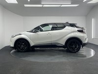USED 2019 68 TOYOTA C-HR 1.8 VVT-h Dynamic SUV 5dr Petrol Hybrid CVT Euro 6 (s/s) (122 ps) MAIN DEALER HISTORY + SAT NAV