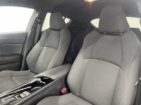 USED 2019 68 TOYOTA C-HR 1.8 VVT-h Dynamic SUV 5dr Petrol Hybrid CVT Euro 6 (s/s) (122 ps) MAIN DEALER HISTORY + SAT NAV