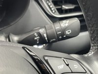 USED 2019 68 TOYOTA C-HR 1.8 VVT-h Dynamic SUV 5dr Petrol Hybrid CVT Euro 6 (s/s) (122 ps) MAIN DEALER HISTORY + SAT NAV