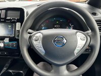 USED 2017 C NISSAN LEAF 24kWh Acenta Hatchback 5dr Electric Auto (109 bhp) 