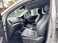 USED 2017 67 HYUNDAI TUCSON 2.0 CRDi Blue Drive Premium SUV 5dr Diesel Manual Euro 6 (s/s) (136 ps) 