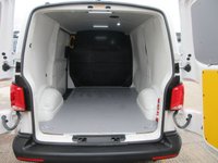 USED 2023 72 VOLKSWAGEN TRANSPORTER 2.0 TDI T32 Startline Manual FWD SWB Euro 6 Only 23,628 Miles Finance Available  2023 VOLKSWAGEN TRANSPORTER T32 STARTLINE ONLY 23,628 MILES