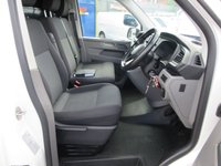 USED 2023 72 VOLKSWAGEN TRANSPORTER 2.0 TDI T32 Startline Manual FWD SWB Euro 6 Only 23,628 Miles Finance Available  2023 VOLKSWAGEN TRANSPORTER T32 STARTLINE ONLY 23,628 MILES