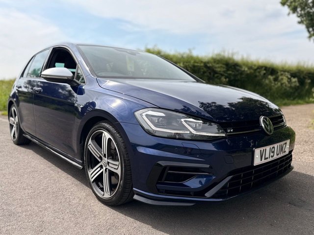 View our VOLKSWAGEN GOLF