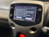 USED 2020 20 TOYOTA AYGO 1.0 VVT-i x-trend Hatchback 5dr Petrol Manual Euro 6 (71 ps) Rear View Camera & Apple Carplay