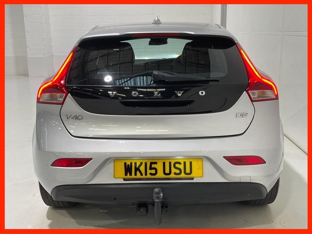 View our VOLVO V40