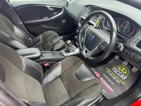 USED 2015 65 VOLVO V40 2.0 D2 R-Design Hatchback 5dr Diesel Manual Euro 6 (s/s) (120 ps) 