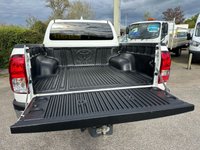 USED 2023 73 TOYOTA HI-LUX 2.4 D-4D Icon Pickup Double Cab 4dr Diesel Auto 4WD Euro 6 (s/s) (150 ps) 