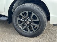 USED 2023 73 TOYOTA HI-LUX 2.4 D-4D Icon Pickup Double Cab 4dr Diesel Auto 4WD Euro 6 (s/s) (150 ps) 