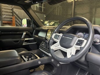 View our LAND ROVER DEFENDER