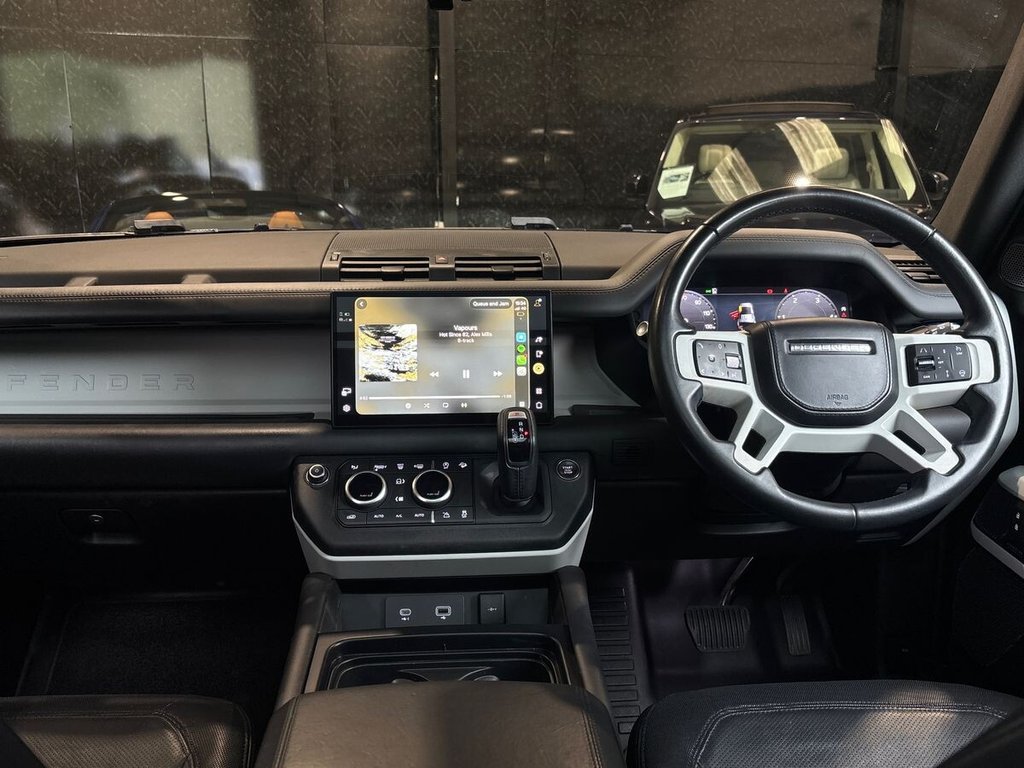 USED 2023 23 LAND ROVER DEFENDER 3.0 D250 MHEV X-Dynamic HSE SUV 5dr Diesel Auto 4WD Euro 6 (s/s) (250 ps) MERIDIAN SURROUND|11.4" SCREEN