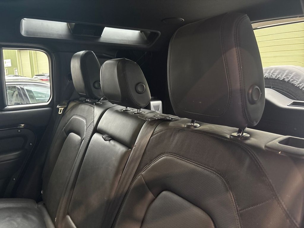 USED 2023 23 LAND ROVER DEFENDER 3.0 D250 MHEV X-Dynamic HSE SUV 5dr Diesel Auto 4WD Euro 6 (s/s) (250 ps) MERIDIAN SURROUND|11.4" SCREEN