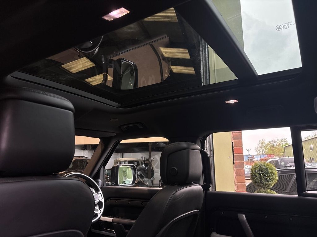 USED 2023 23 LAND ROVER DEFENDER 3.0 D250 MHEV X-Dynamic HSE SUV 5dr Diesel Auto 4WD Euro 6 (s/s) (250 ps) MERIDIAN SURROUND|11.4" SCREEN