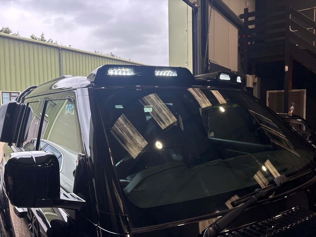 USED 2023 23 LAND ROVER DEFENDER 3.0 D250 MHEV X-Dynamic HSE SUV 5dr Diesel Auto 4WD Euro 6 (s/s) (250 ps) MERIDIAN SURROUND|11.4" SCREEN