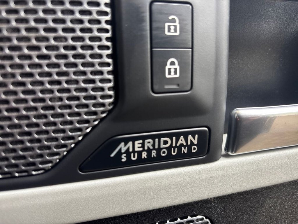 USED 2023 23 LAND ROVER DEFENDER 3.0 D250 MHEV X-Dynamic HSE SUV 5dr Diesel Auto 4WD Euro 6 (s/s) (250 ps) MERIDIAN SURROUND|11.4" SCREEN