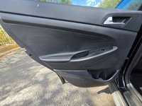 USED 2015 65 HYUNDAI TUCSON 1.7 CRDi Blue Drive SE Nav SUV 5dr Diesel Manual Euro 6 (s/s) (116 ps) 8in Touchscreen