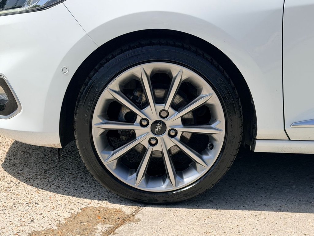 USED 2018 68 FORD FIESTA 1.0T EcoBoost GPF Vignale Hatchback 5dr Petrol Manual Euro 6 (s/s) (140 ps) P.Roof|Camera|Cruise|H.Seats|R.F Sensors|Apple CarPlay/Android Auto|