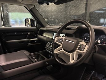 View our LAND ROVER DEFENDER