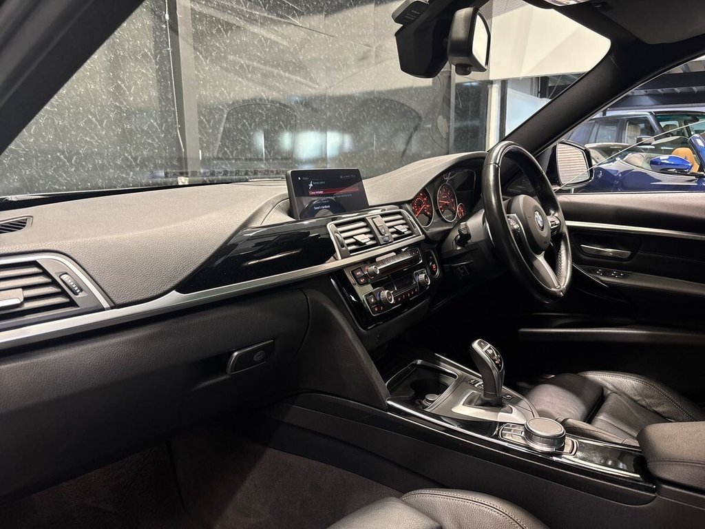 USED 2019 68 BMW 3 SERIES 3.0 330d M Sport Shadow Edition Touring 5dr Diesel Auto xDrive Euro 6 (s/s) (258 ps) HEATED SEATS/WHEEL|MEDIA PACK