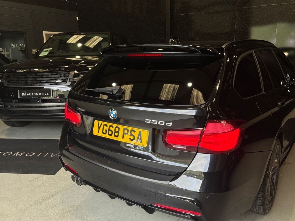 USED 2019 68 BMW 3 SERIES 3.0 330d M Sport Shadow Edition Touring 5dr Diesel Auto xDrive Euro 6 (s/s) (258 ps) HEATED SEATS/WHEEL|MEDIA PACK