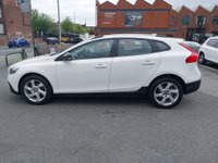 USED 2014 64 VOLVO V40 CROSS COUNTRY 1.6 D2 Lux Hatchback 5dr Diesel Powershift Euro 5 (s/s) (115 ps) 