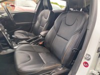 USED 2014 64 VOLVO V40 CROSS COUNTRY 1.6 D2 Lux Hatchback 5dr Diesel Powershift Euro 5 (s/s) (115 ps) 