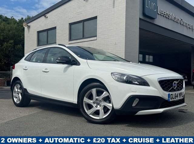 View our VOLVO V40 CROSS COUNTRY
