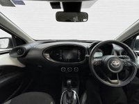 USED 2022 22 TOYOTA AYGO X 1.0 VVT-i Pure Hatchback 5dr Petrol x-shift Euro 6 (s/s) (72 ps) 2OWNERS, APPLE CARPLAY, REAR CAMERA