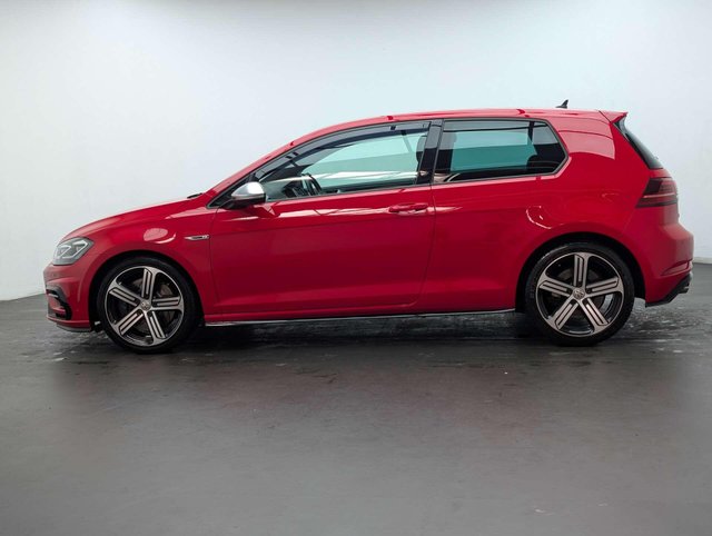 USED 2017 17 VOLKSWAGEN GOLF 2.0 Golf R TSi 4WD 3dr CLICK & COLLECT/ HOME DELIVERY