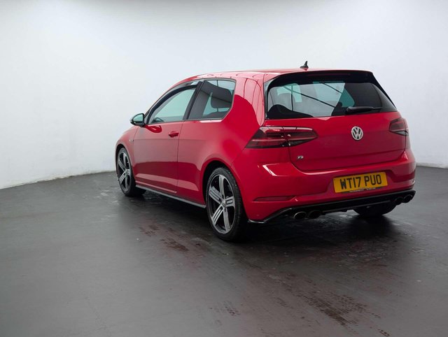 USED 2017 17 VOLKSWAGEN GOLF 2.0 Golf R TSi 4WD 3dr CLICK & COLLECT/ HOME DELIVERY
