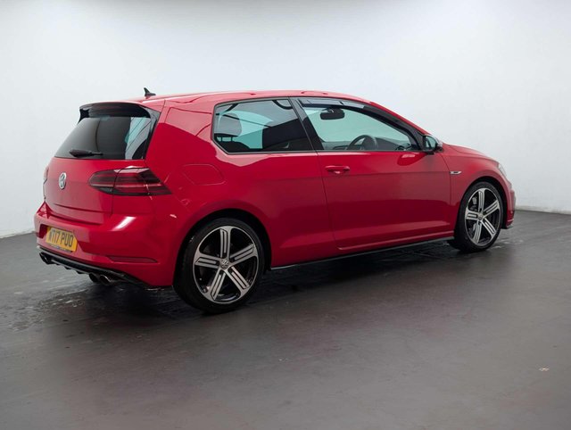 USED 2017 17 VOLKSWAGEN GOLF 2.0 Golf R TSi 4WD 3dr CLICK & COLLECT/ HOME DELIVERY