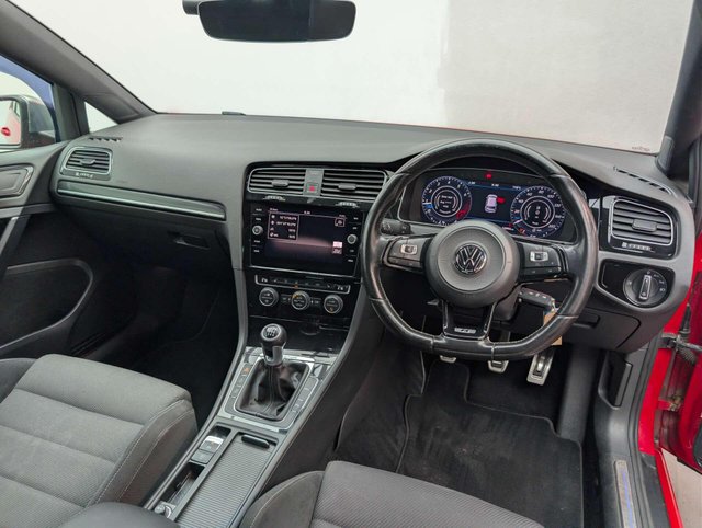USED 2017 17 VOLKSWAGEN GOLF 2.0 Golf R TSi 4WD 3dr CLICK & COLLECT/ HOME DELIVERY