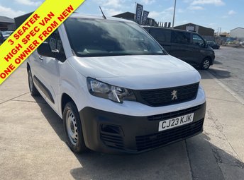 View our PEUGEOT PARTNER
