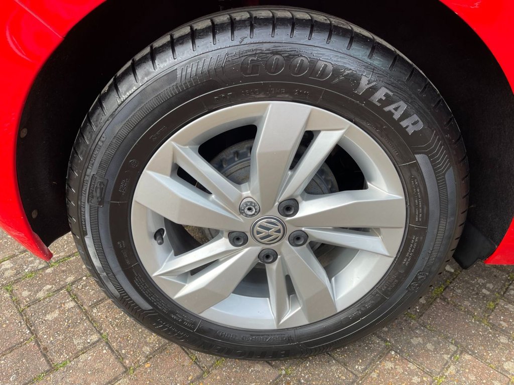 USED 2018 68 VOLKSWAGEN POLO 1.0 EVO SE Hatchback 5dr Petrol Manual Euro 6 (s/s) (65 ps) 