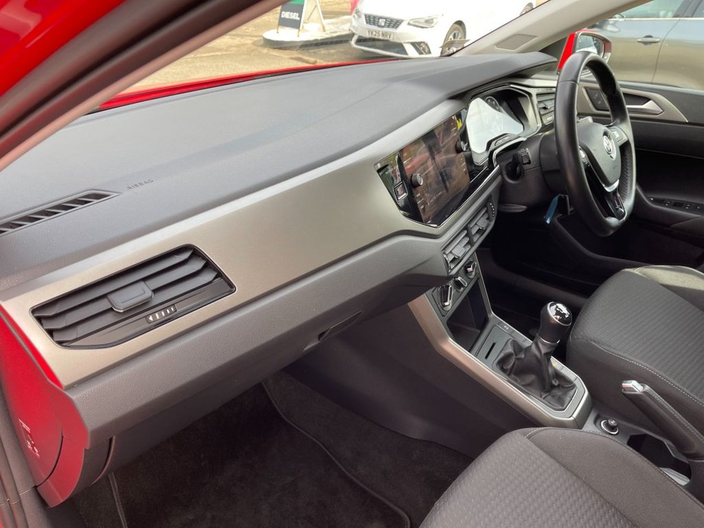 USED 2018 68 VOLKSWAGEN POLO 1.0 EVO SE Hatchback 5dr Petrol Manual Euro 6 (s/s) (65 ps) 