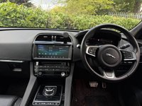 USED 2020 G JAGUAR F-PACE 2.0 P250i Chequered Flag SUV 5dr Petrol Auto AWD Euro 6 (s/s) (250 ps) 