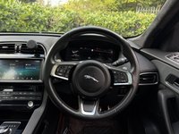 USED 2020 G JAGUAR F-PACE 2.0 P250i Chequered Flag SUV 5dr Petrol Auto AWD Euro 6 (s/s) (250 ps) 