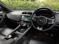 USED 2020 G JAGUAR F-PACE 2.0 P250i Chequered Flag SUV 5dr Petrol Auto AWD Euro 6 (s/s) (250 ps) 