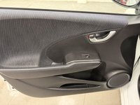USED 2015 64 HONDA JAZZ 1.4 i-VTEC ES Plus Hatchback 5dr Petrol CVT Euro 5 (99 ps) 