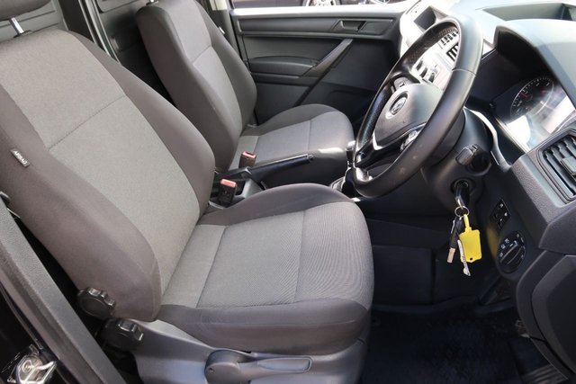 View our VOLKSWAGEN CADDY MAXI