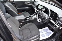 USED 2023 23 KIA SPORTAGE 1.6 h T-GDi 4 SUV 5dr Petrol Hybrid Auto Euro 6 (s/s) (226 bhp) 1 Owner from New | Full Dealer Service History | VAT Qualifying | Panoramic Glass Roof | 2 Keys | Satellite Navigation | Park Assist | Leather/Alcantara Upholstry | Premium Paint | Privacy Glass | Climate Control | 12 Month MOT Included