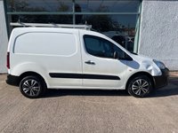 USED 2017 67 PEUGEOT PARTNER 1.6 BlueHDi 854 Professional Panel Van 5dr Diesel Manual L1 (112 g/km, 97.64 bhp) 